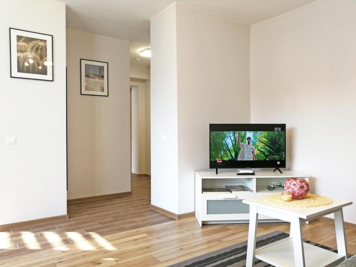 Siauliai Central Apartment @ Traku Street Екстер'єр фото